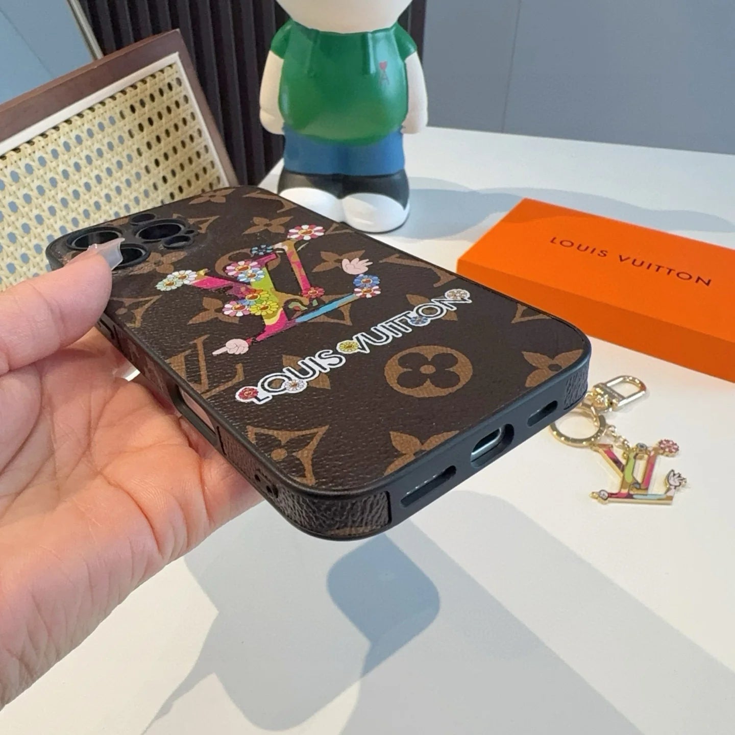 Lvv fashion print mobile phone case 0725100903