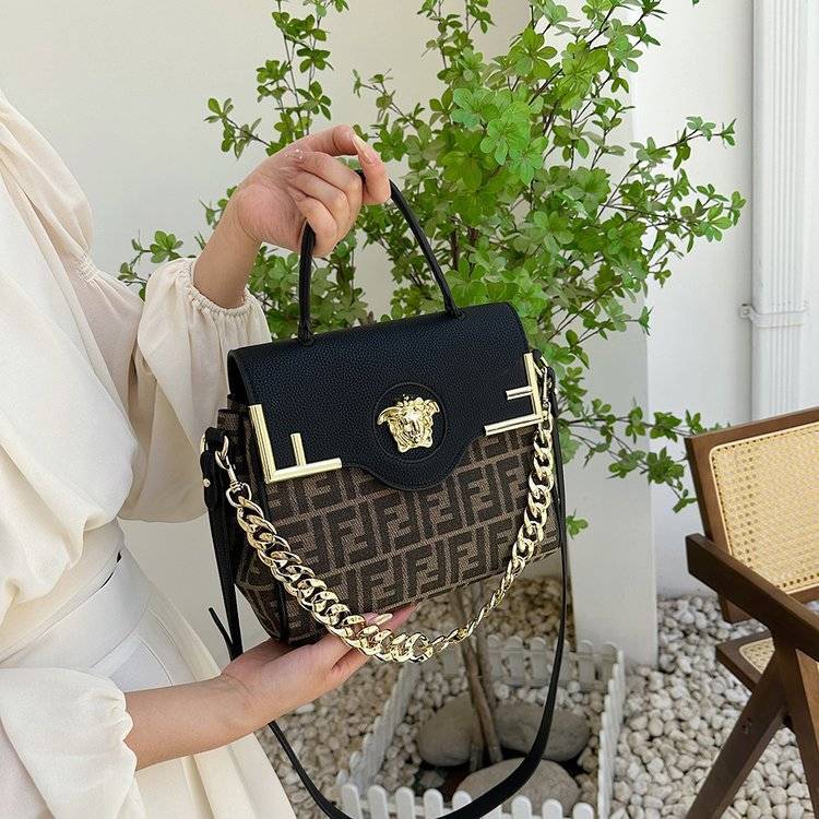 New fashion handbag PD1023082219
