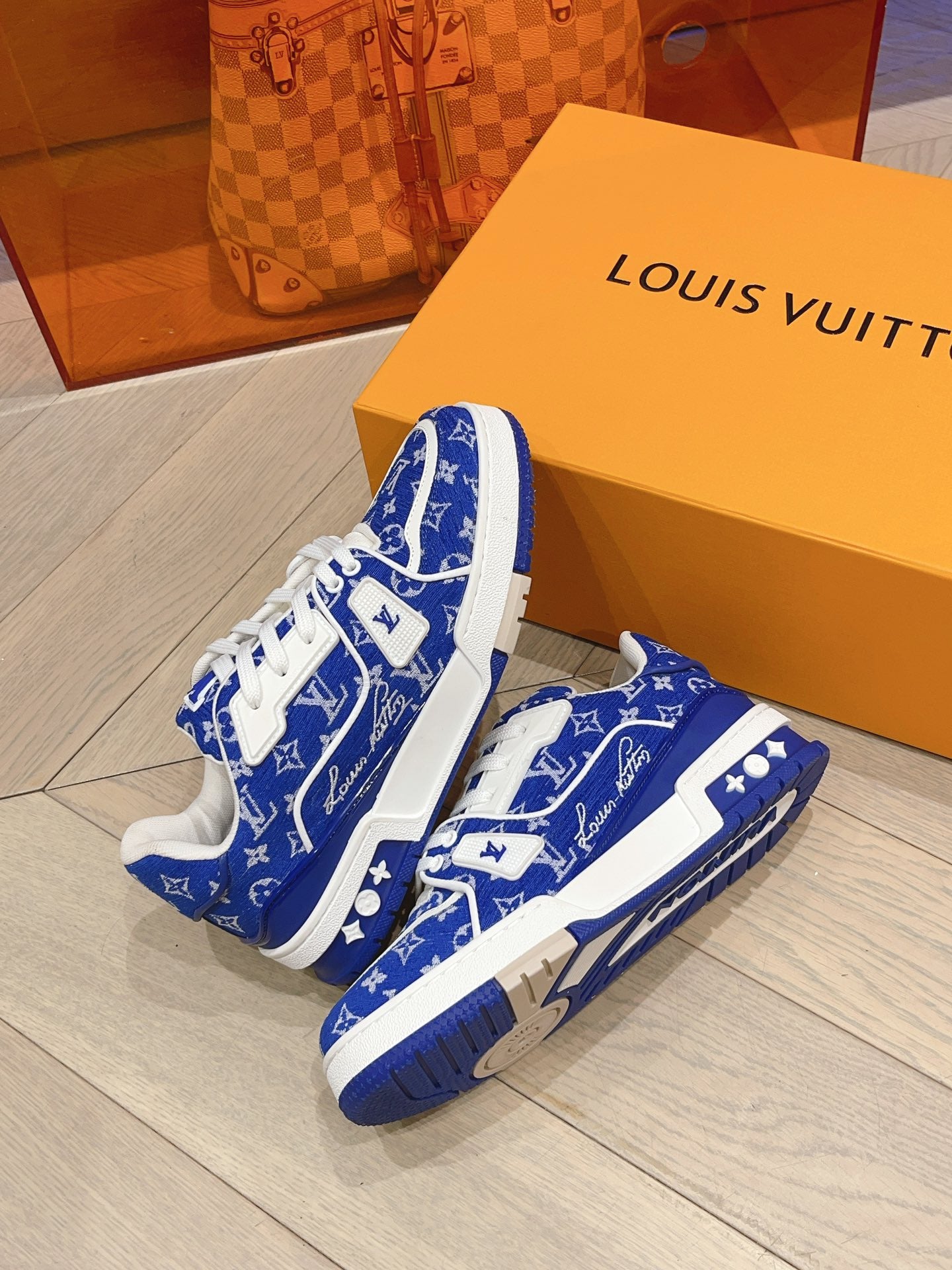 Lvv couple limited series casual denim print sneakers 0725012402