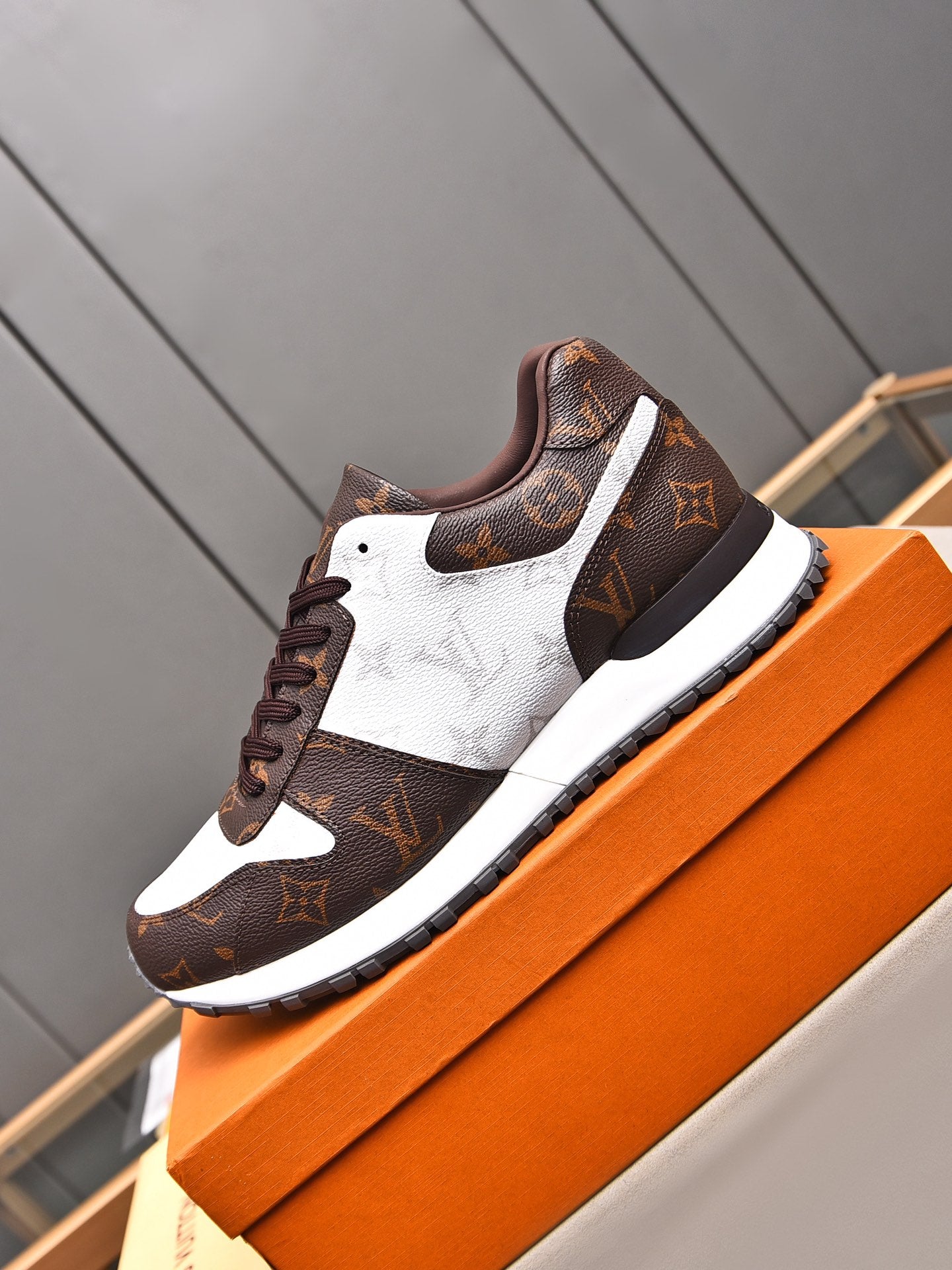 Lvv fashion printed rubber sole sports shoes 0725060604