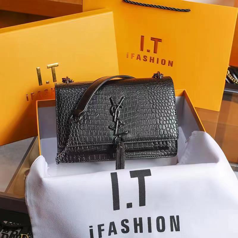 High-end Chain Shoulder Crossbody Bag 0823121409