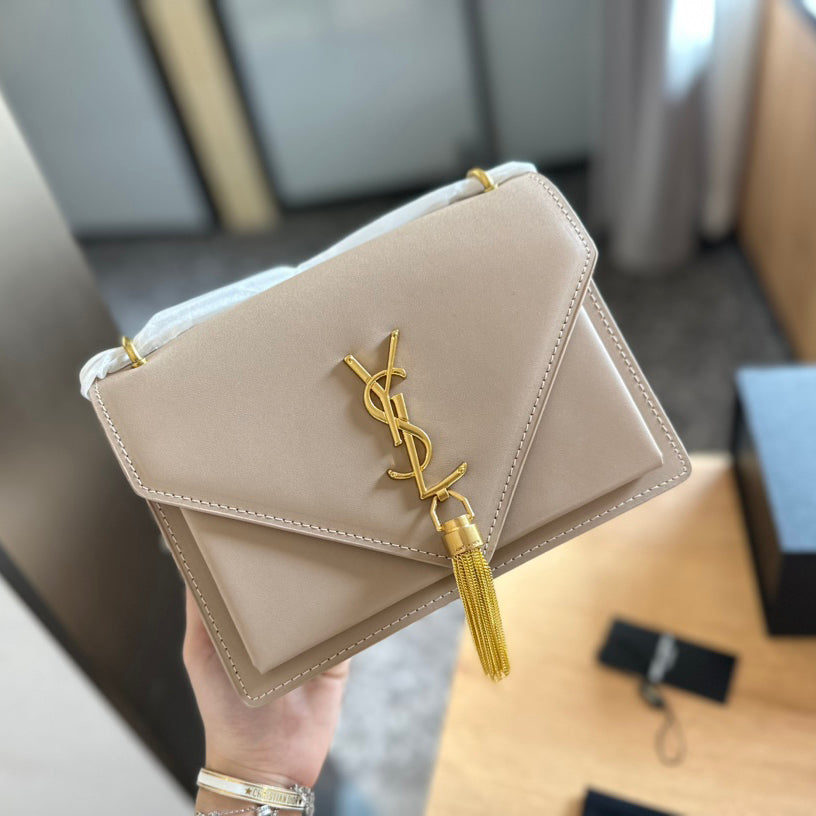 Flip chain tassel bag 1824042602