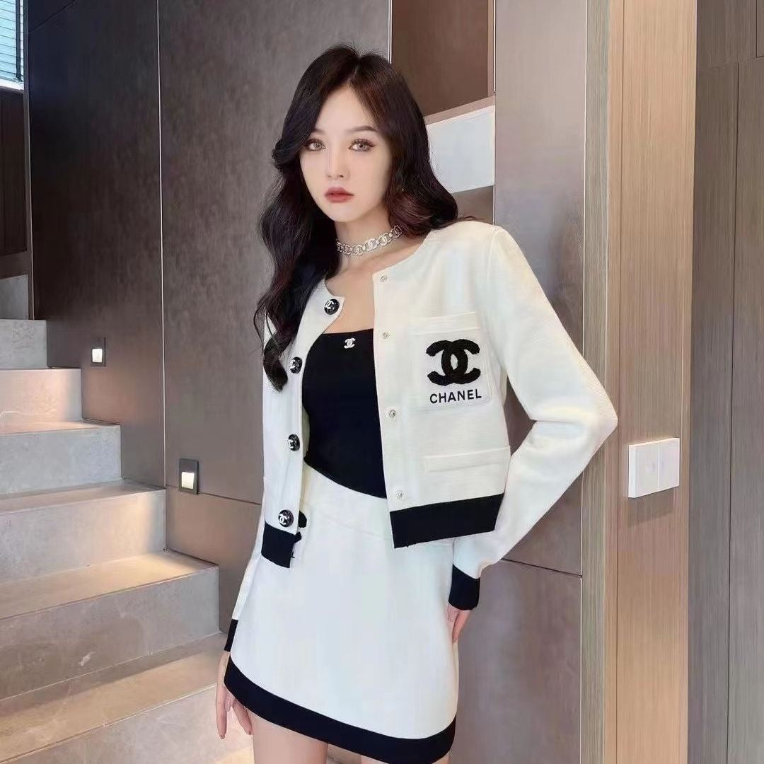 Autumn and Winter New Fashion Women's Knitted Sweater Coat PD1023111303