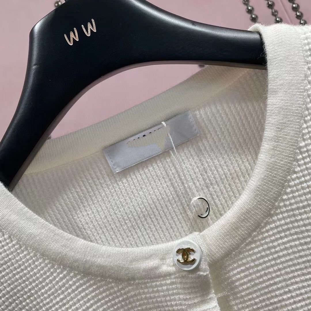 New zipper towel embroidered knitted cardigan 1024092511