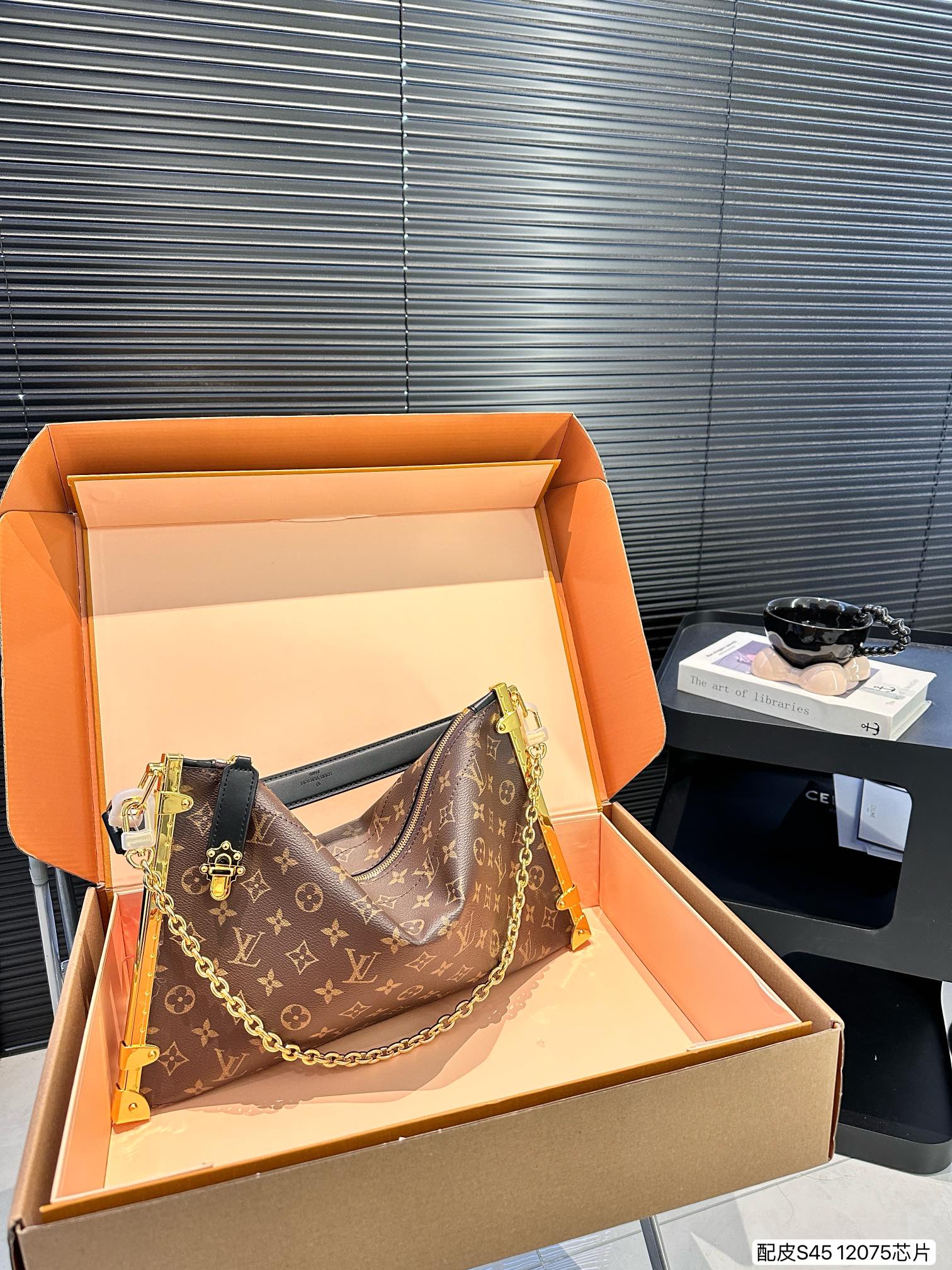 V fashion luckytrunk print shoulder bag 0724102201