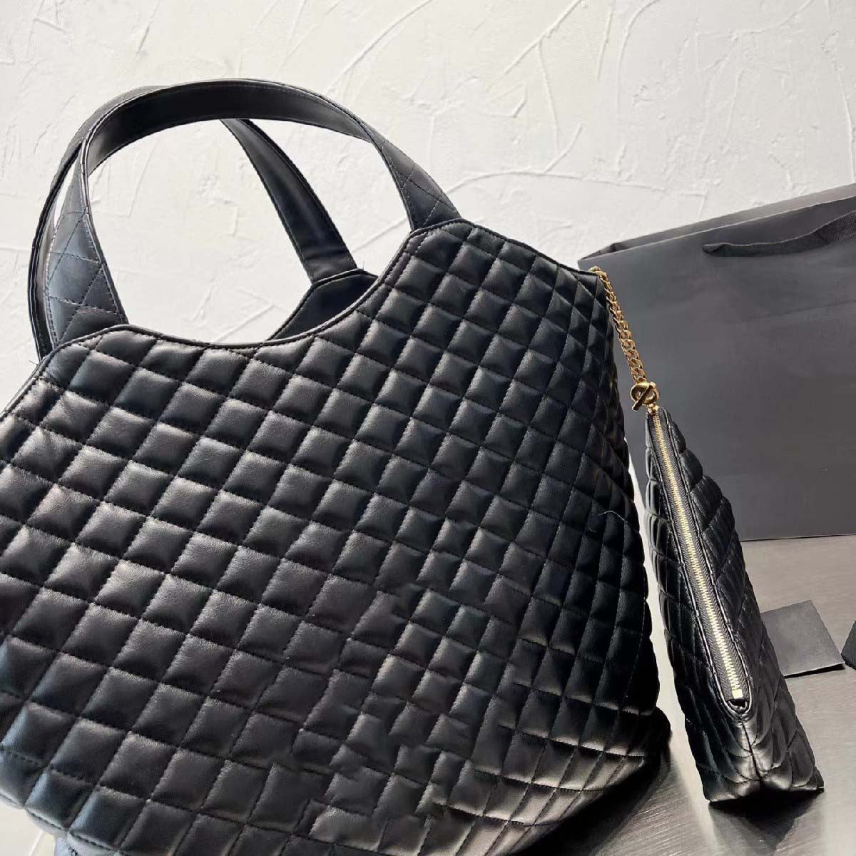 Icare Maxi Shopping Bag