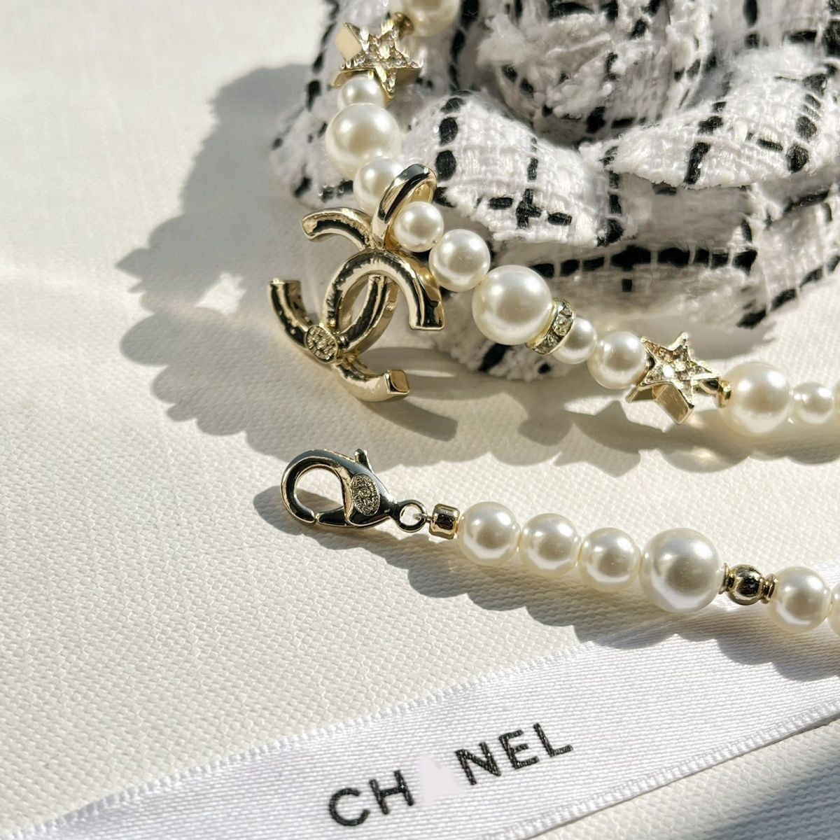 Classic Full Diamond Double C Collarbone Chain PD0823112204