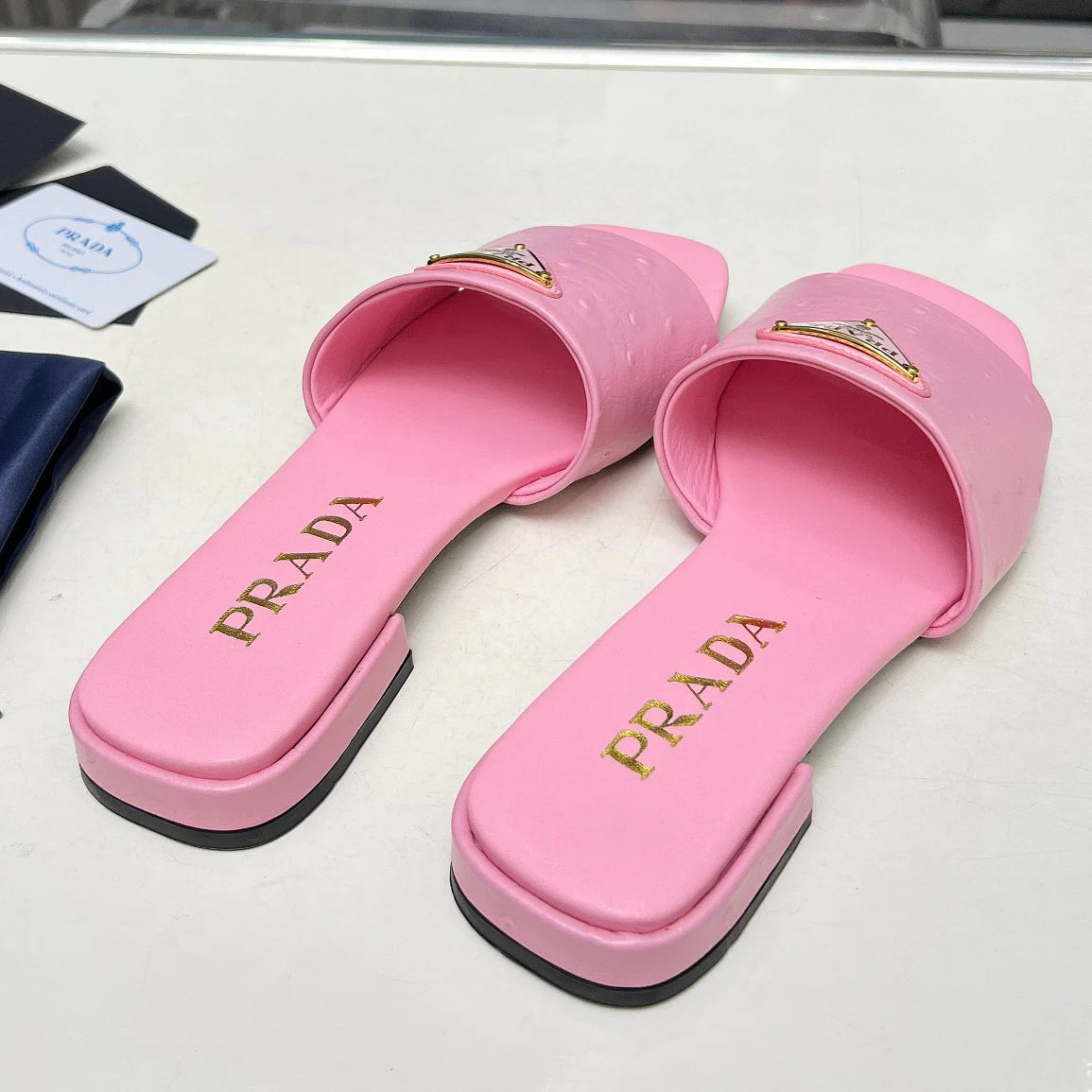 New fashion and versatile flip-flops 1025062404