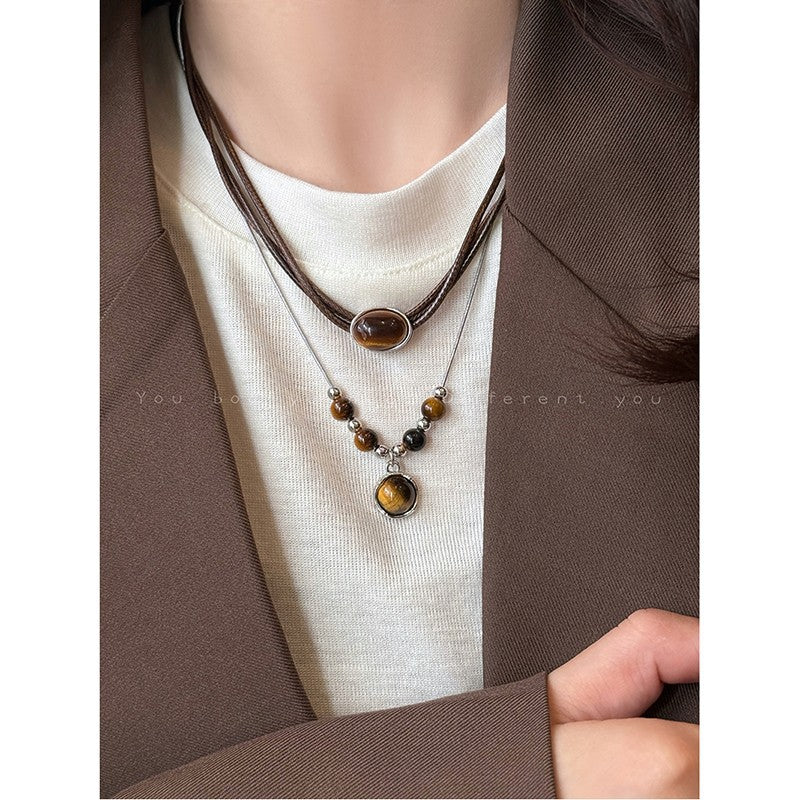 Leather tiger's eye necklace for autumn and winter 2025081113