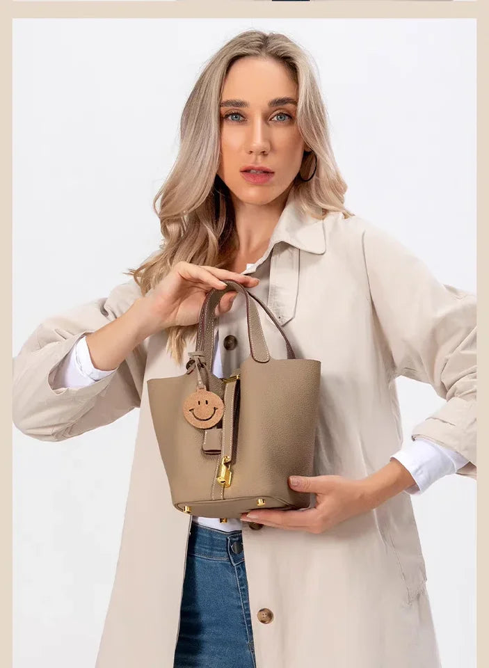 Retro bucket bag, high-end textured commuter bag 2025072908