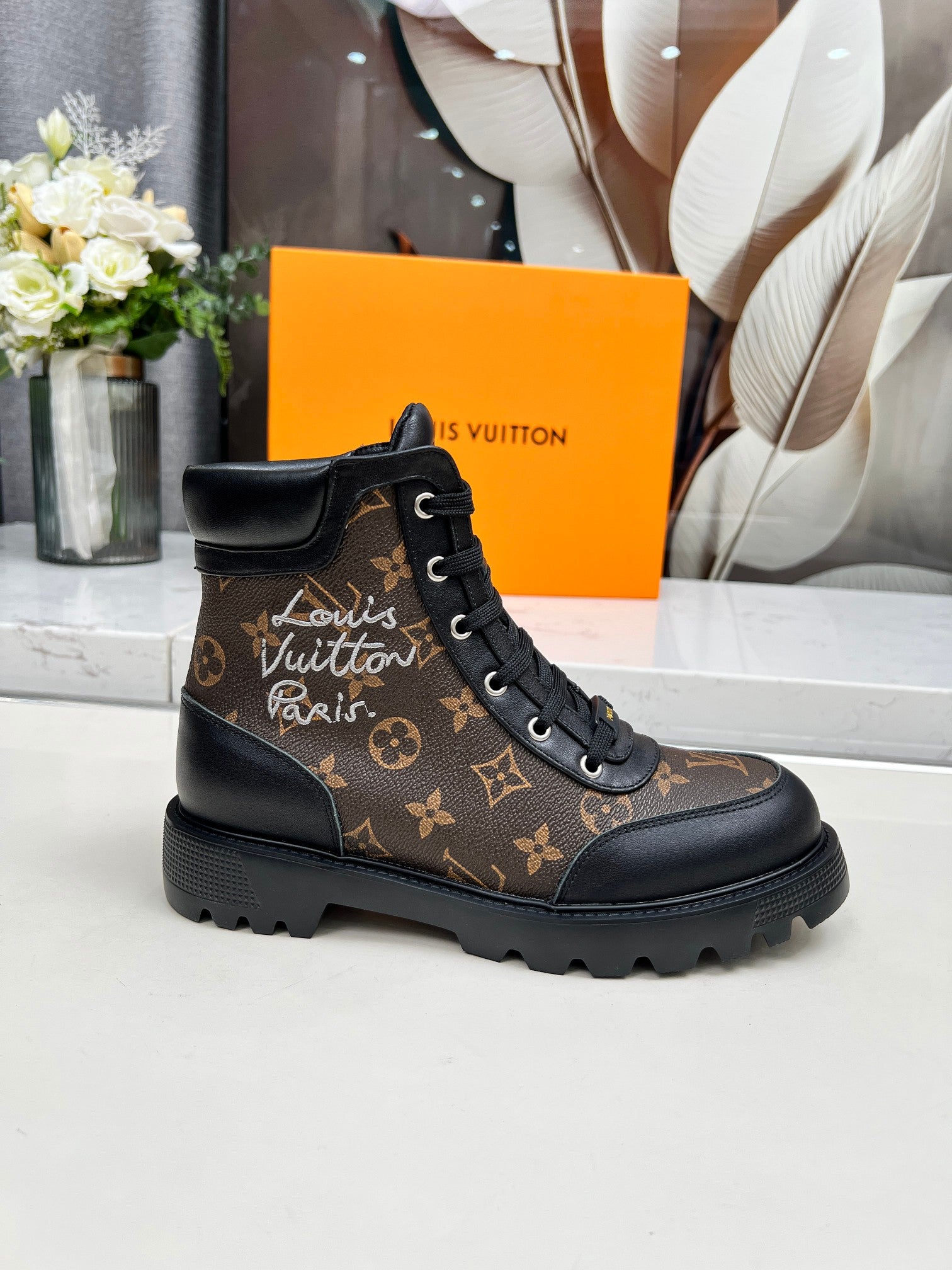 Lvv 25ss Autumn and Winter New Printed Women's boots 0725082101