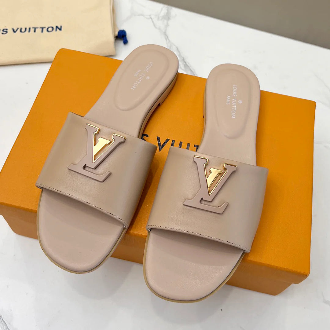 Fashion new wild ladies sand slippers 1024041101