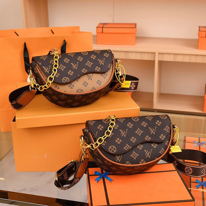 Luxury Saddle Bag with Premium Texture 1025090508