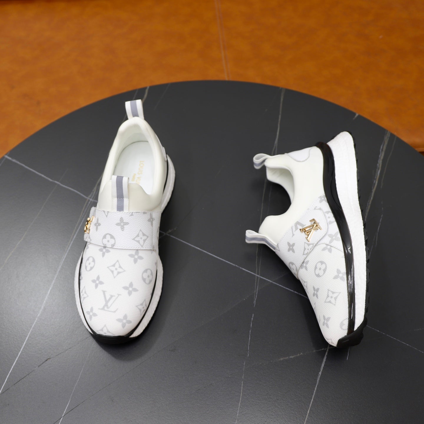 Lvv fashion print casual sneakers 0725081203