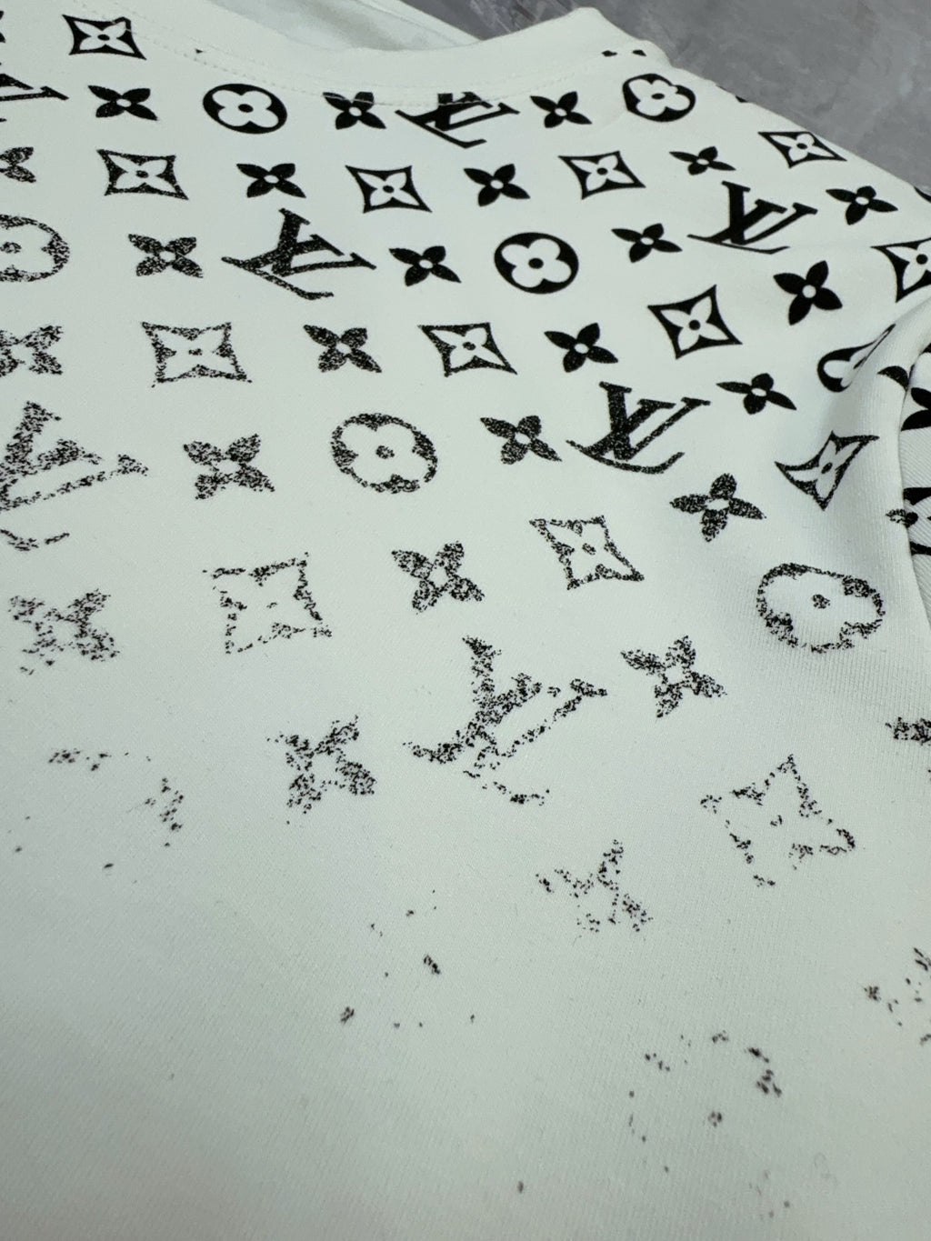 Lvv Autumn and Winter long-sleeved T-shirt 0725092401