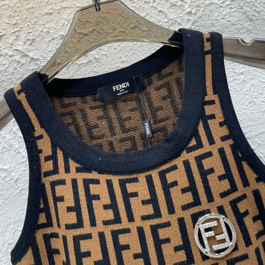 Old flower versatile knitted vest 1025022840