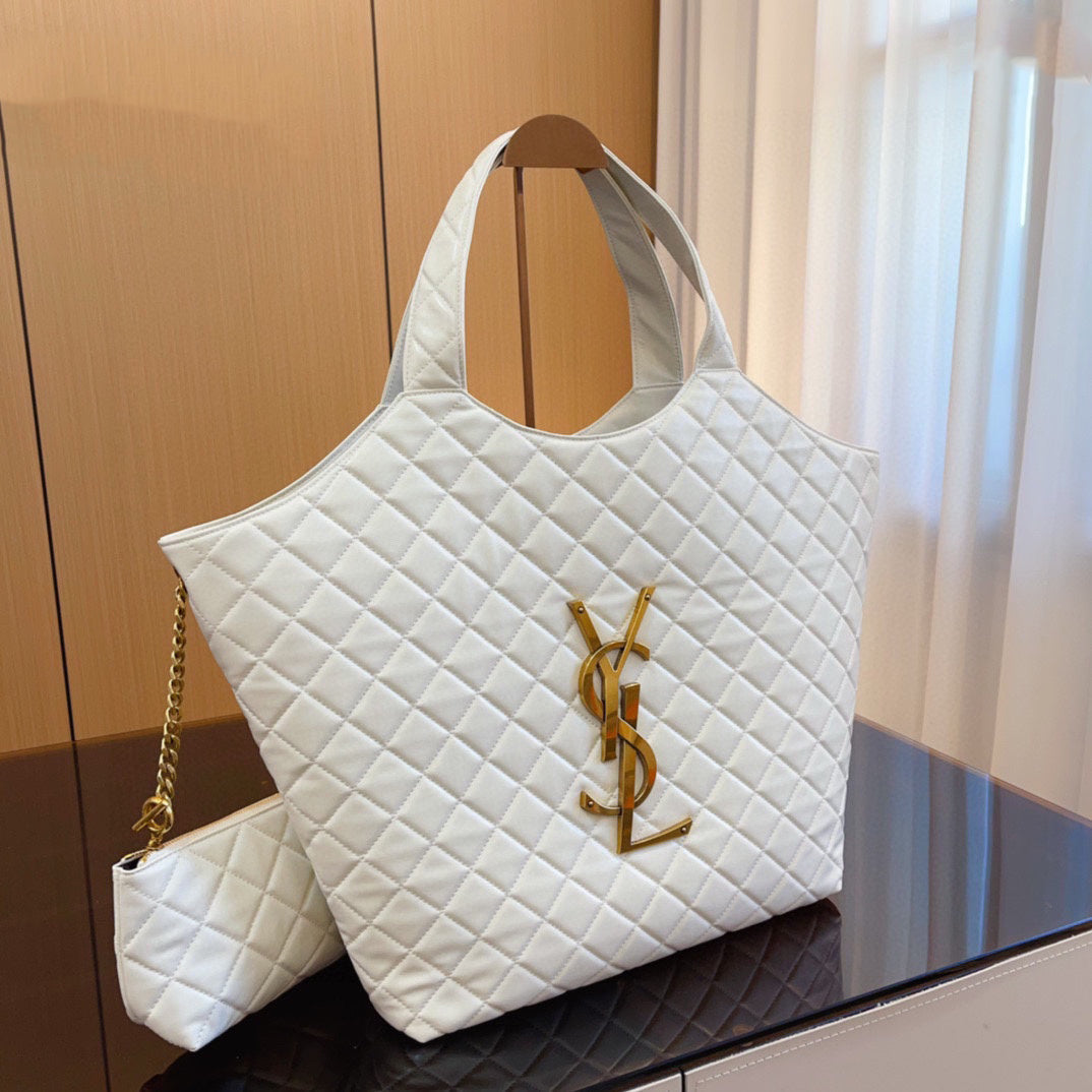 White Icare extra large shopping bag 0724032501