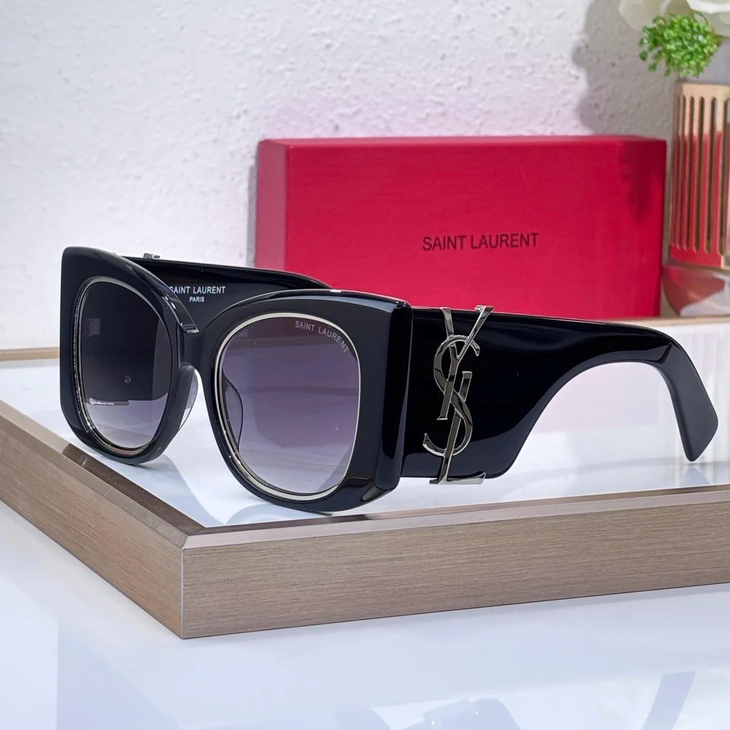 Fashionable and versatile sunglasses 1025062420