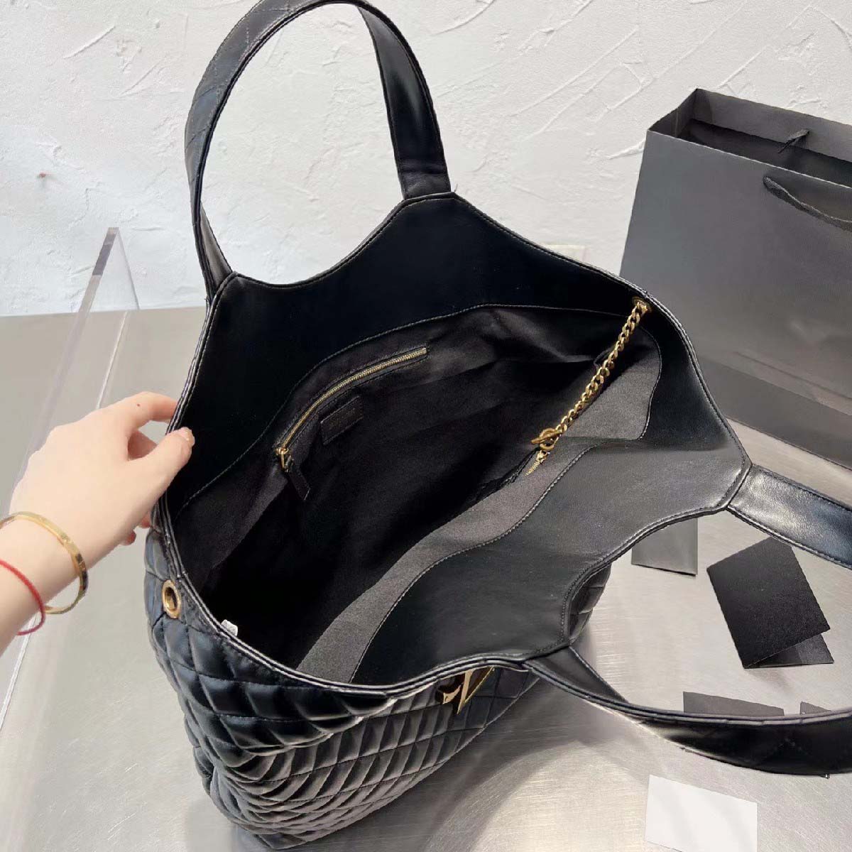 Icare Maxi Shopping Bag