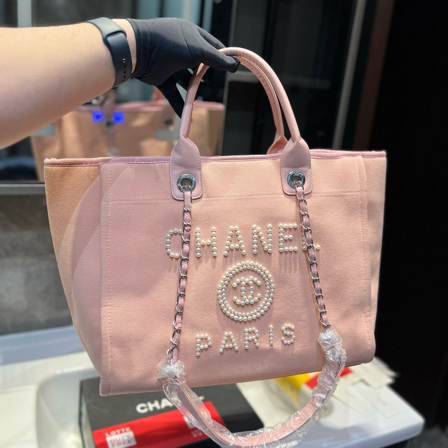 Lightweight and large capacity fashionable bag WLF10040423