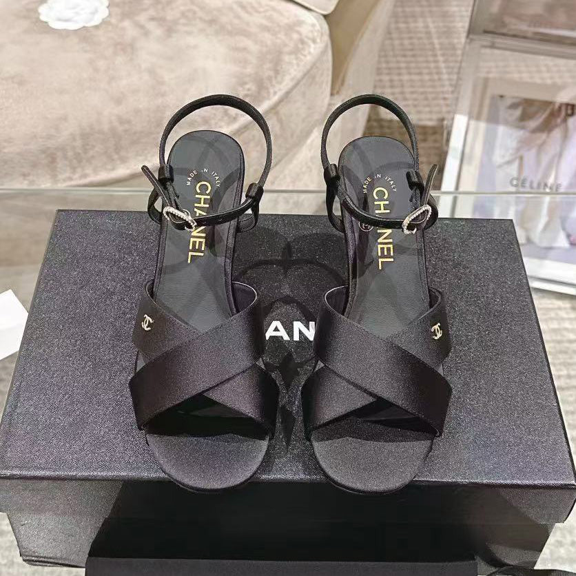 CNL Mary Jane exquisite pearl hot diamond combination high heels 1824061801