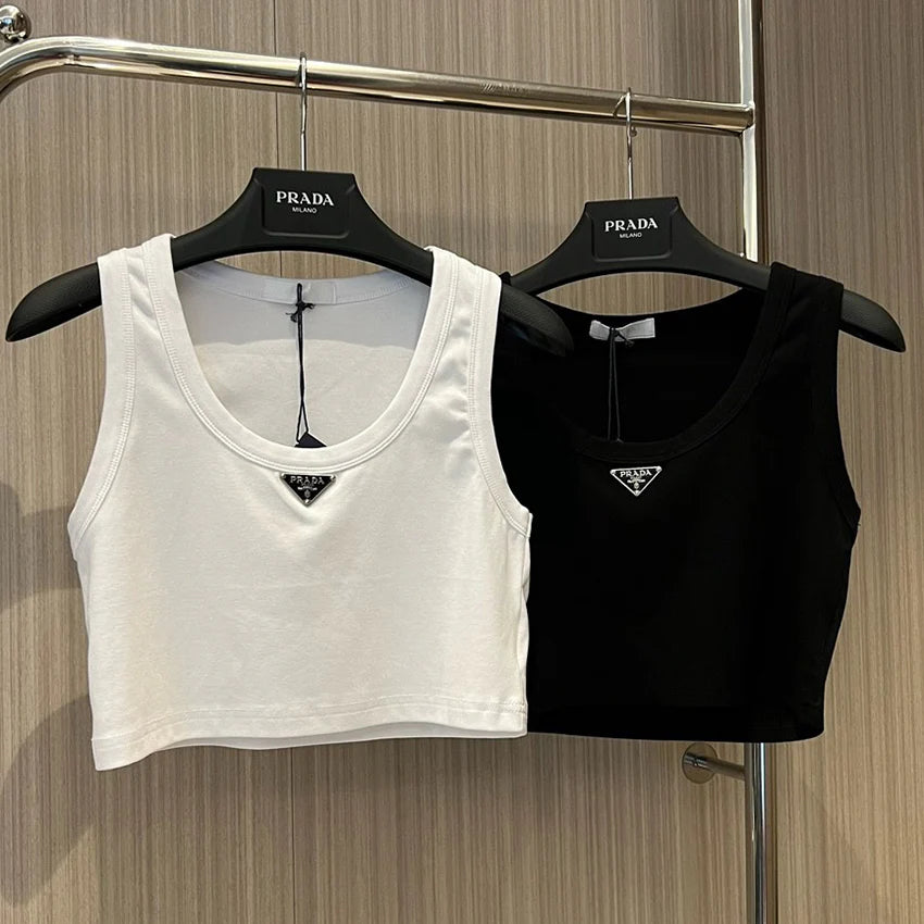 Fashion and versatile minimalist tank top 1024052221