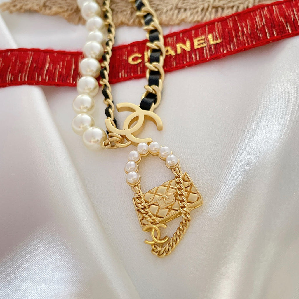 Fashion Leather Necklace