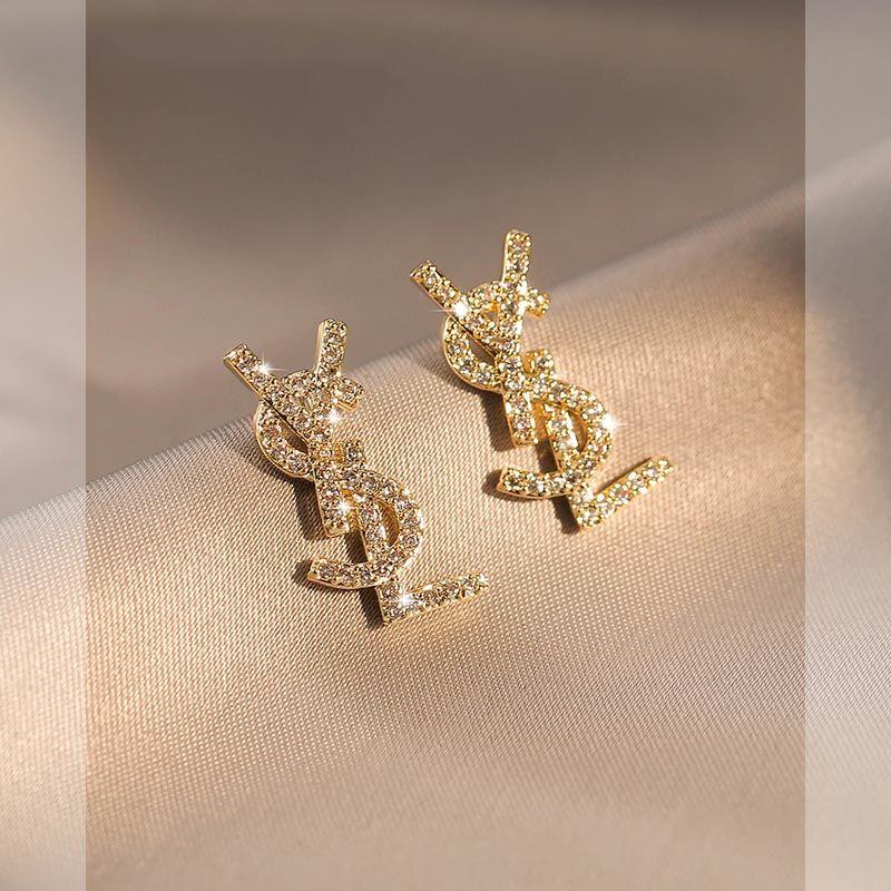 Women's New Fashionable Light Luxury Niche Fashionable Elegant Earrings