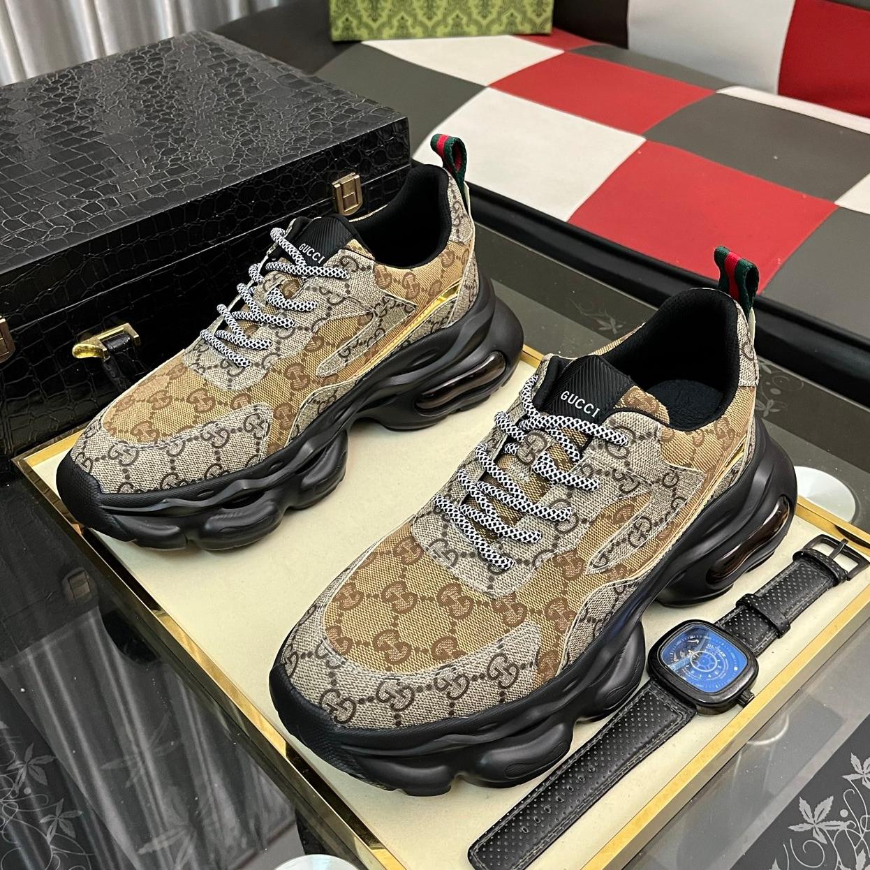 GG men's casual sneakers with print  0725102202