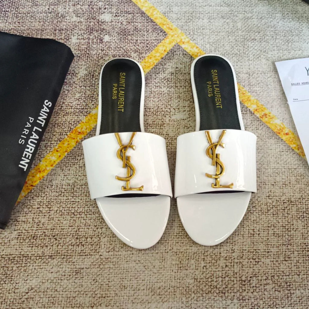 New Slippers Fashion Sandals 1024031124