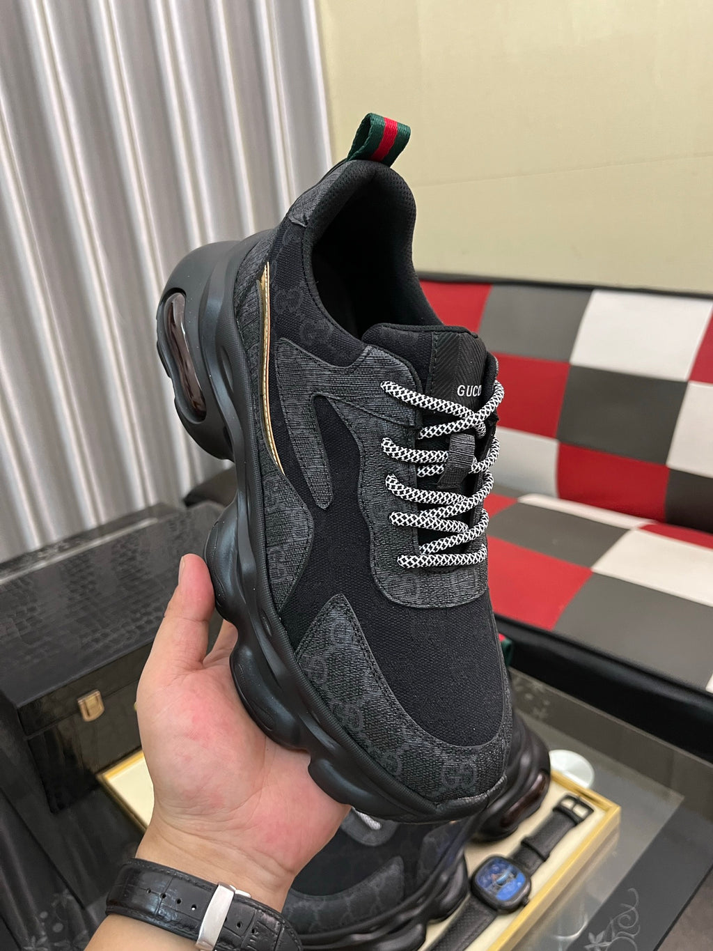 GG men's casual sneakers with print  0725102202