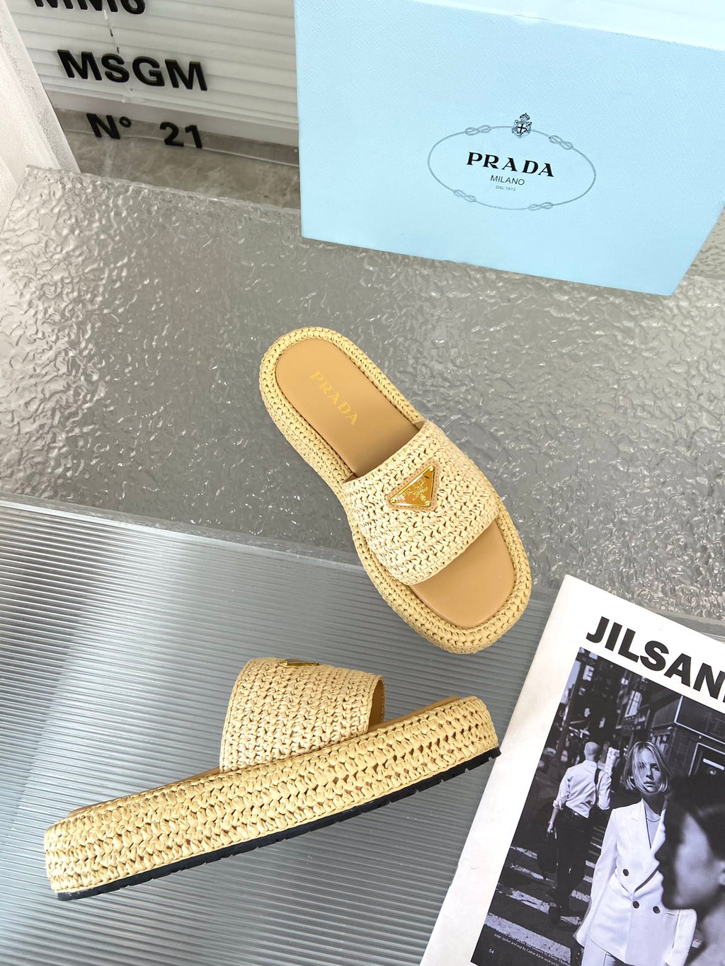 Spring and summer new style woven thick-soled triangle buckle strap slippers 0724032001