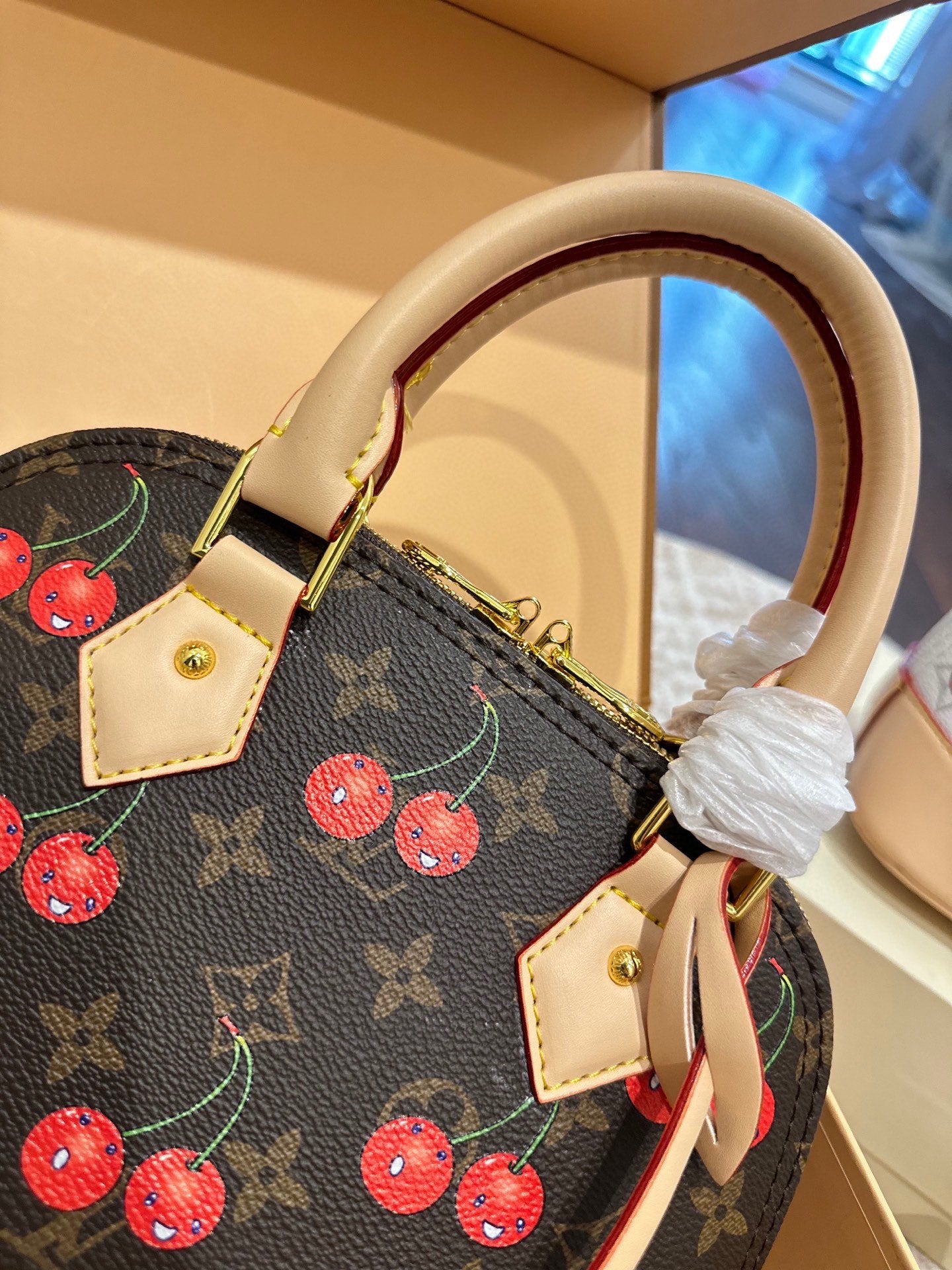 Lvv fashion cherry shell bag 0725071804