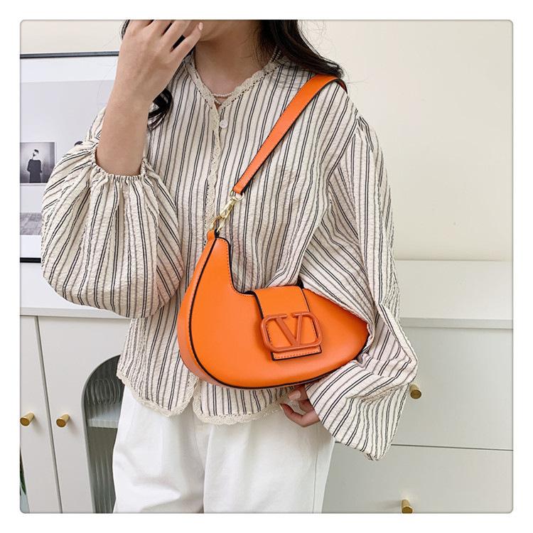 New Solid Color Litchi Underarm Bag Fashion Shoulder Bag 1024051518
