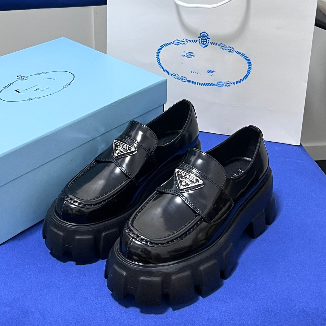 PRA women's fashion leather shoes XC0723102401