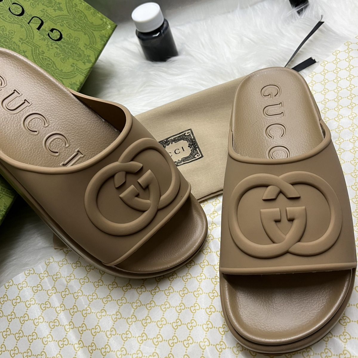 Beach Thick Soled Outdoor Slippers S02