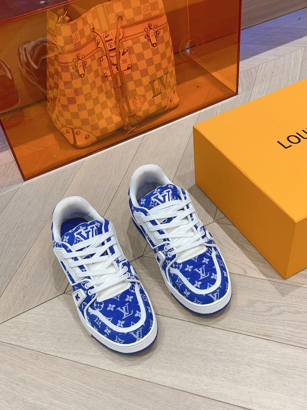 Lvv couple limited series casual denim print sneakers 0725012402