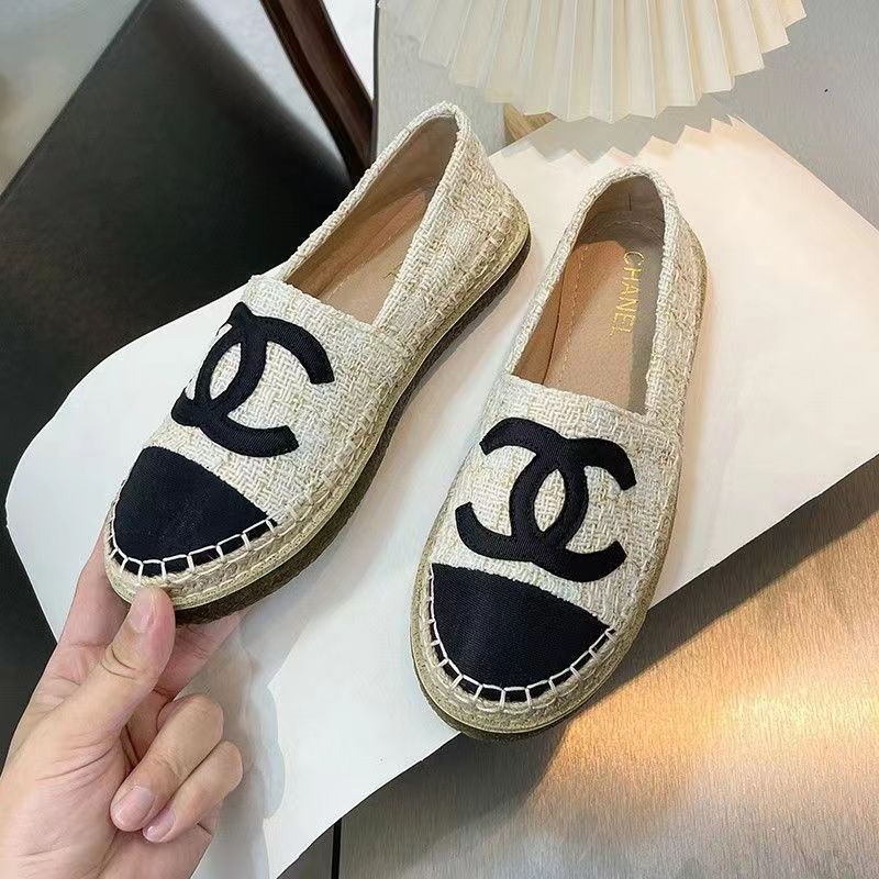 New fashion D logo womens loafers2 09