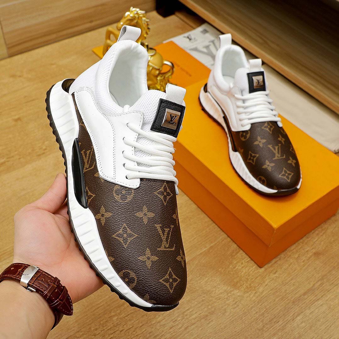 Three-color stitching casual sneakers