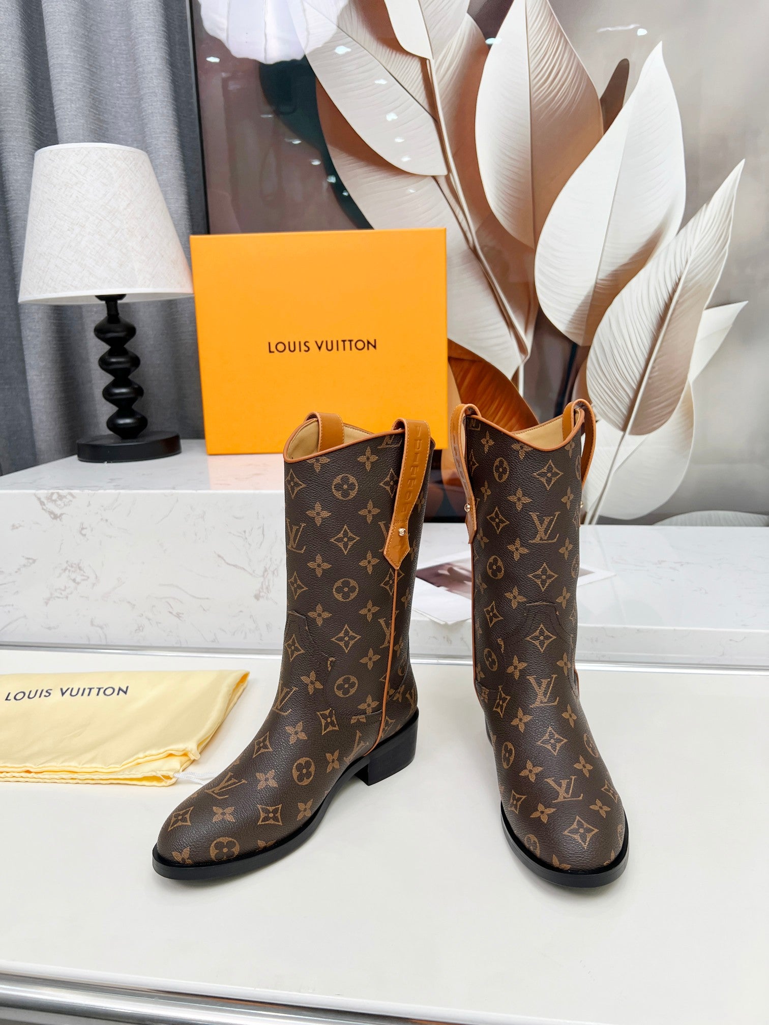 Lvv new fashionable printed long boots 0725092201