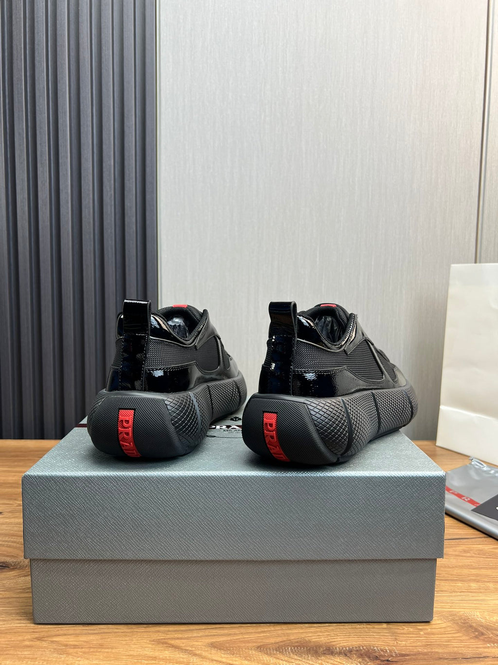 PR patent leather and mesh lace-up sneakers 0724111901