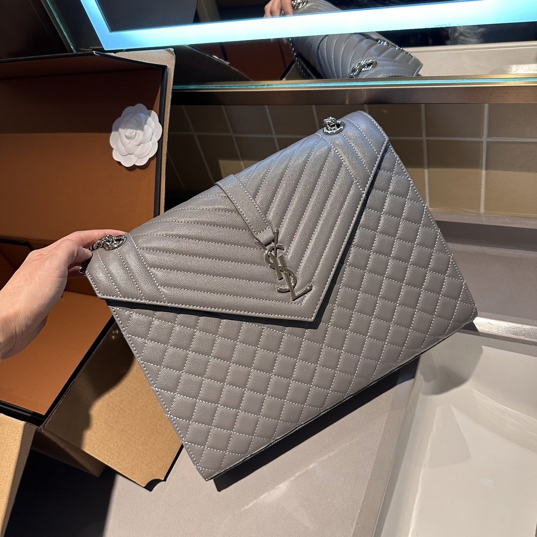 Fashionable and versatile diamond grid chain bag 1023121101