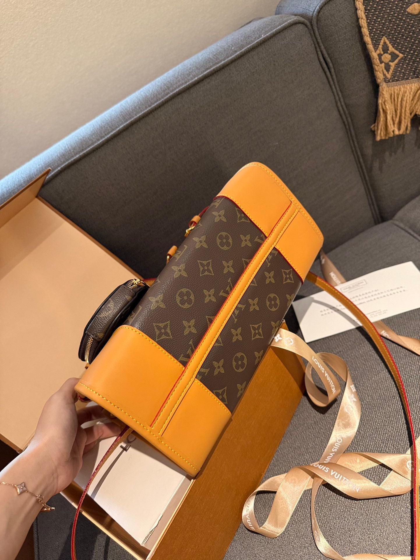 LVV Printed Fashion Umbrella Bag 0724112807