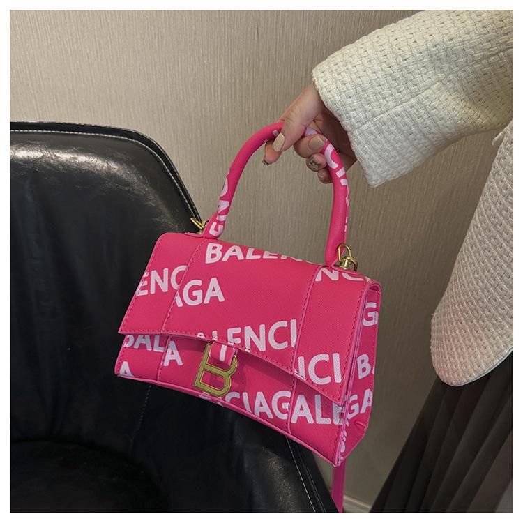 High-grade Texture Letter Hourglass Bag Single-shoulder Portable Crossbody Fashion Bag 1024041102