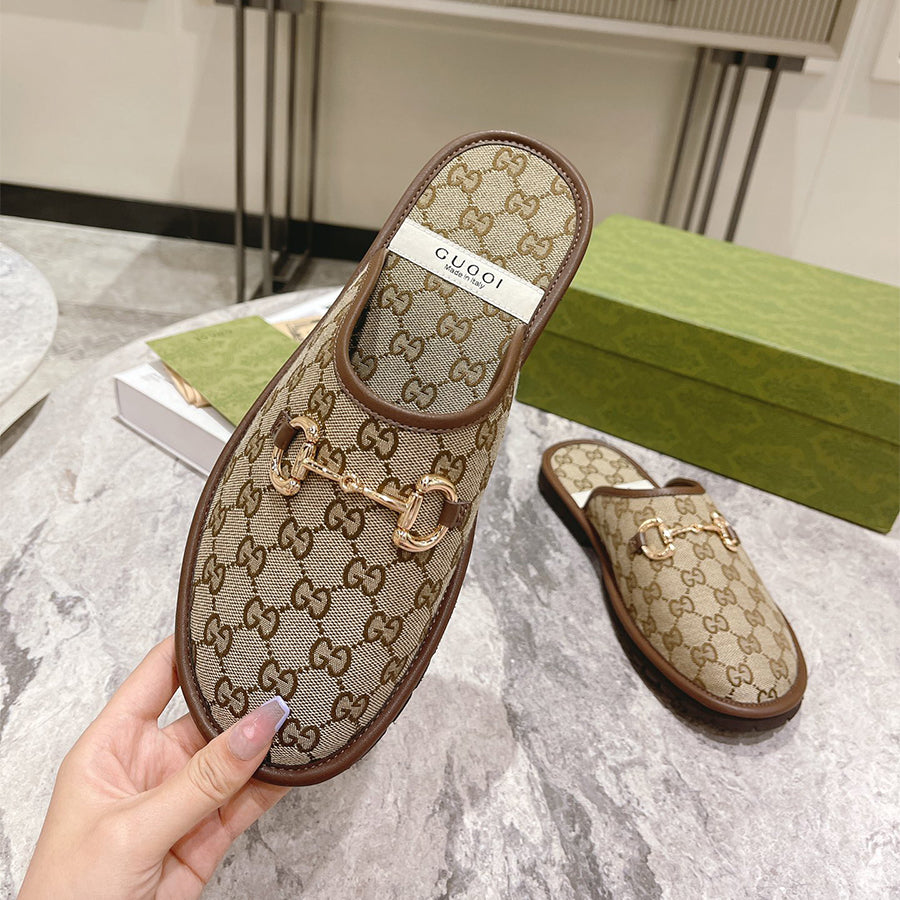 GC  couple slippers-01