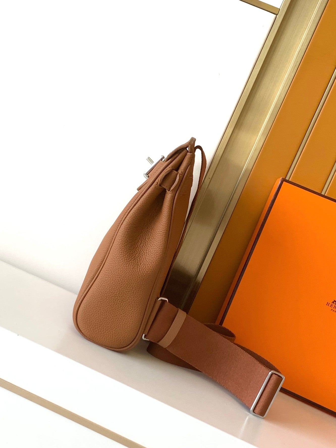 HMS fashion leather chest bag 0725052702