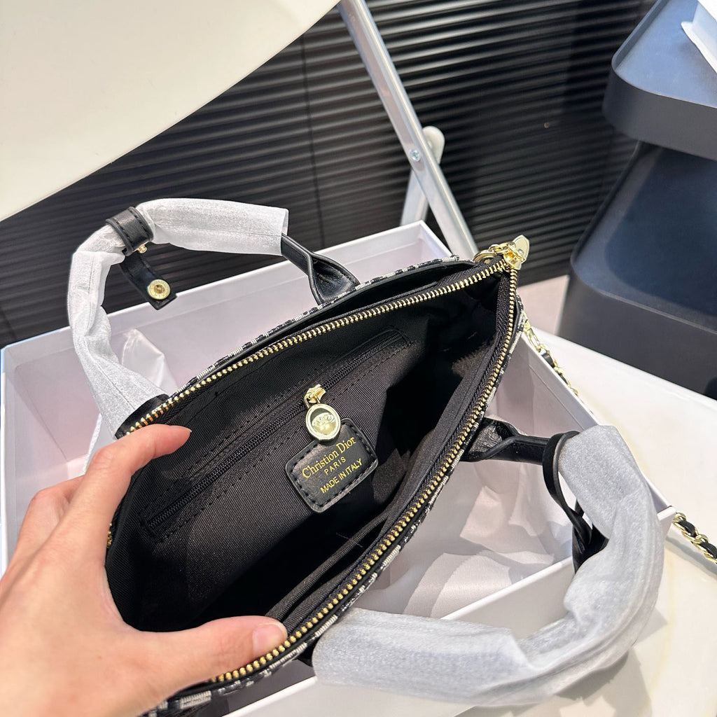 DIO New Size Tote Bag XC24092430