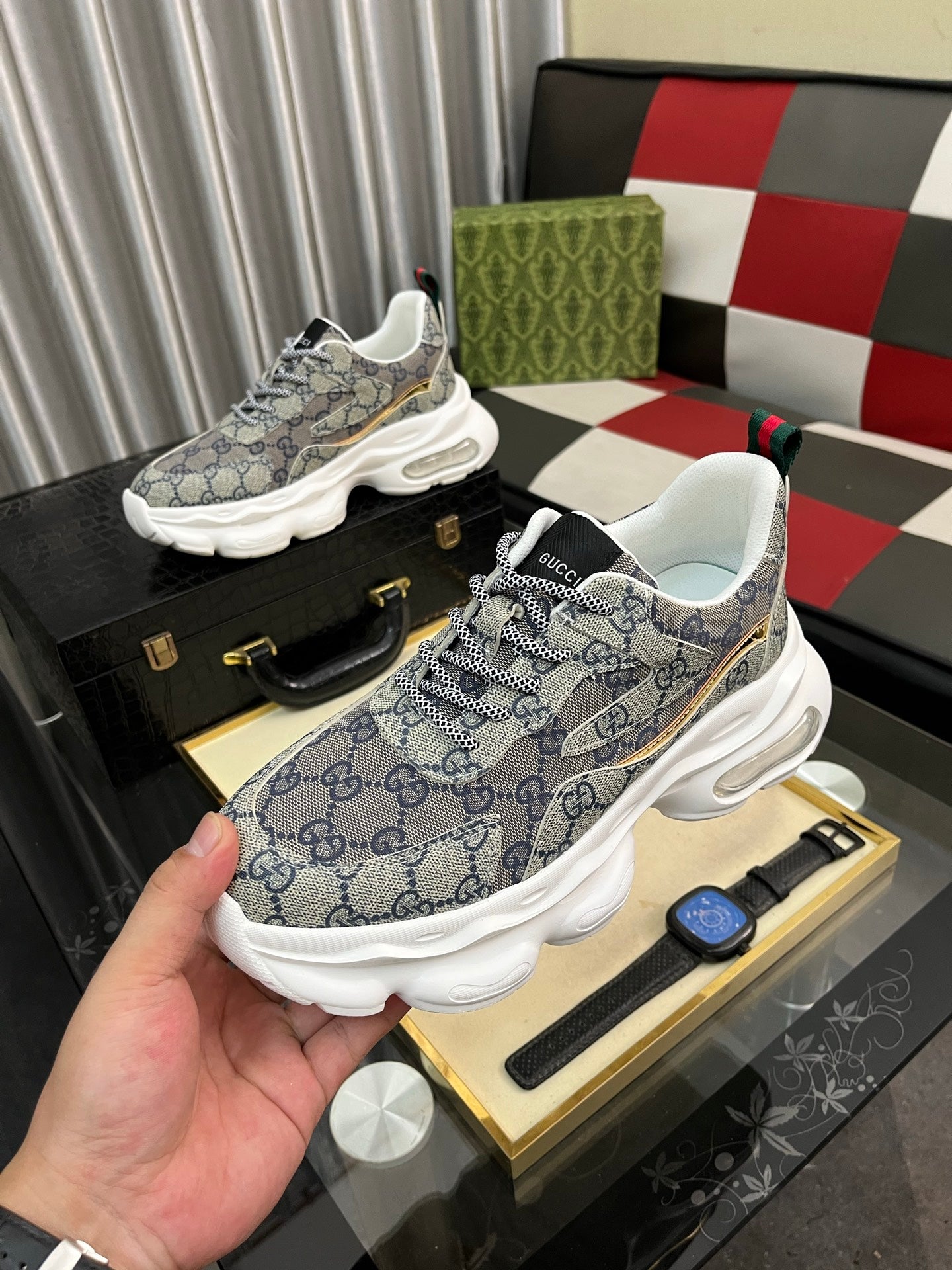 GG men's casual sneakers with print  0725102202