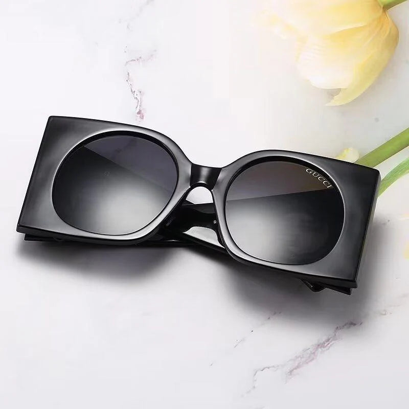 New Fashion Vintage Sunglasses 1024032020