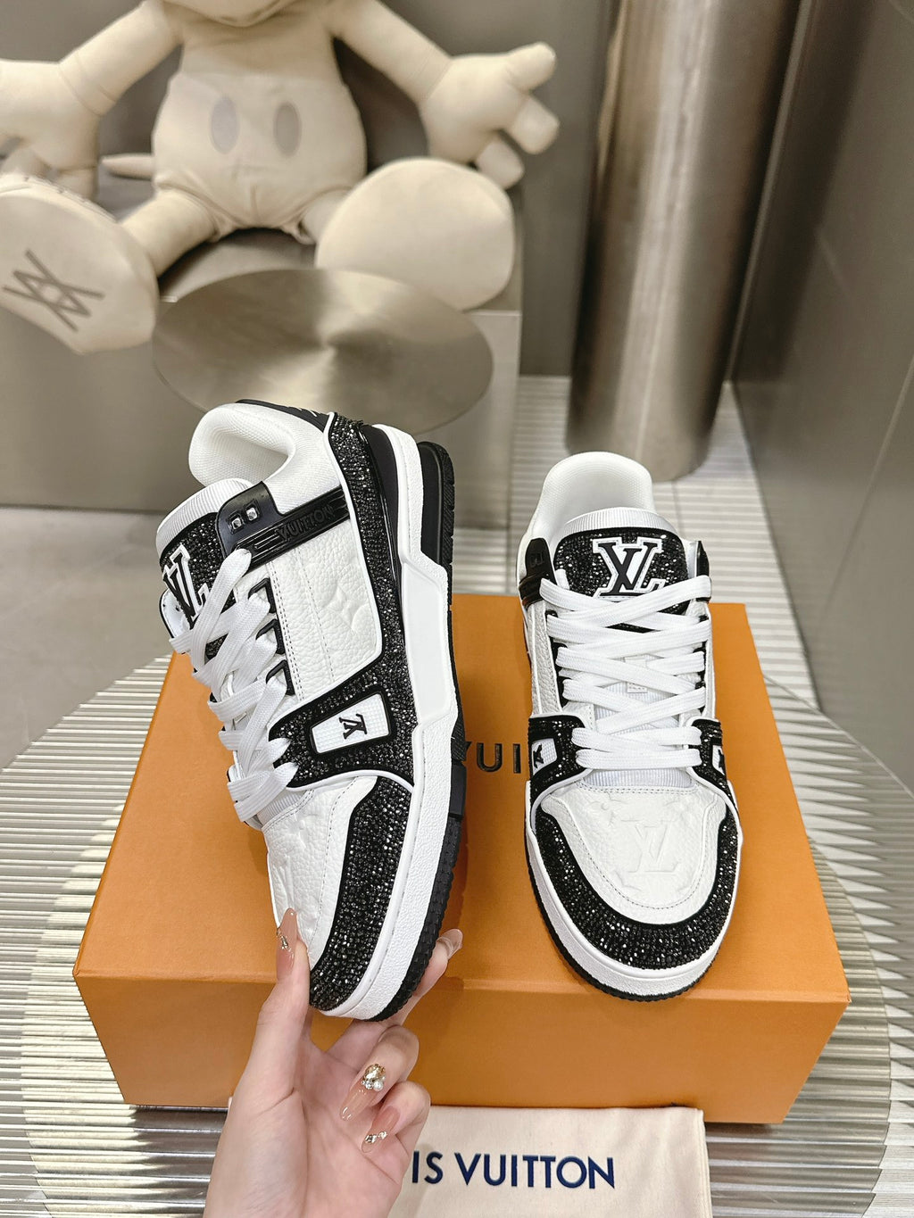 Lvv trainer fashion diamond sneakers 0725032601